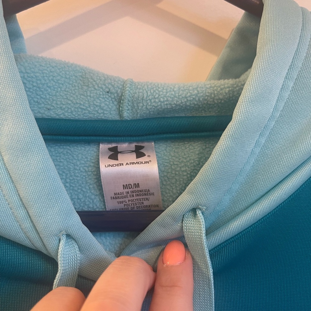 Under Armour hoodie sweatshirt